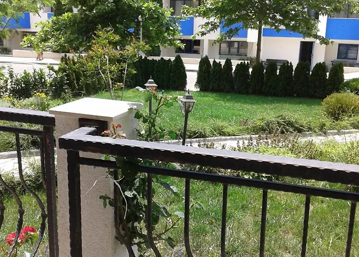 Apartament Antorini *